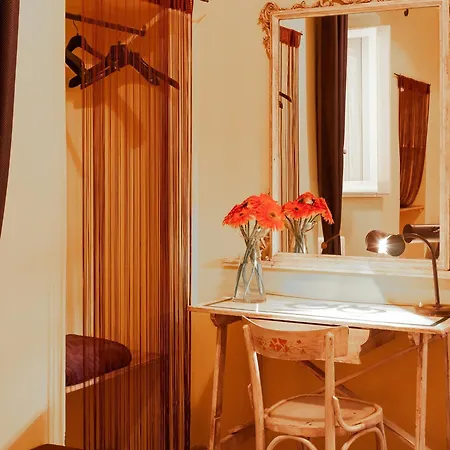 House With Jacuzzi Among Orchards In * Cisternino